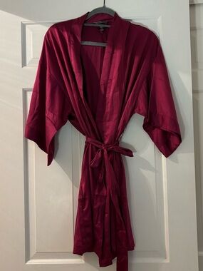 Victoria's Secret Burgundy Satin Kimono Robe with Tie